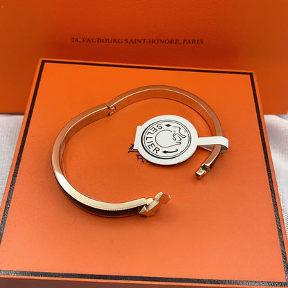 [Regal Gem]CLASSIC HM CLIC BLACK 8MM ENAMEL BRACELET