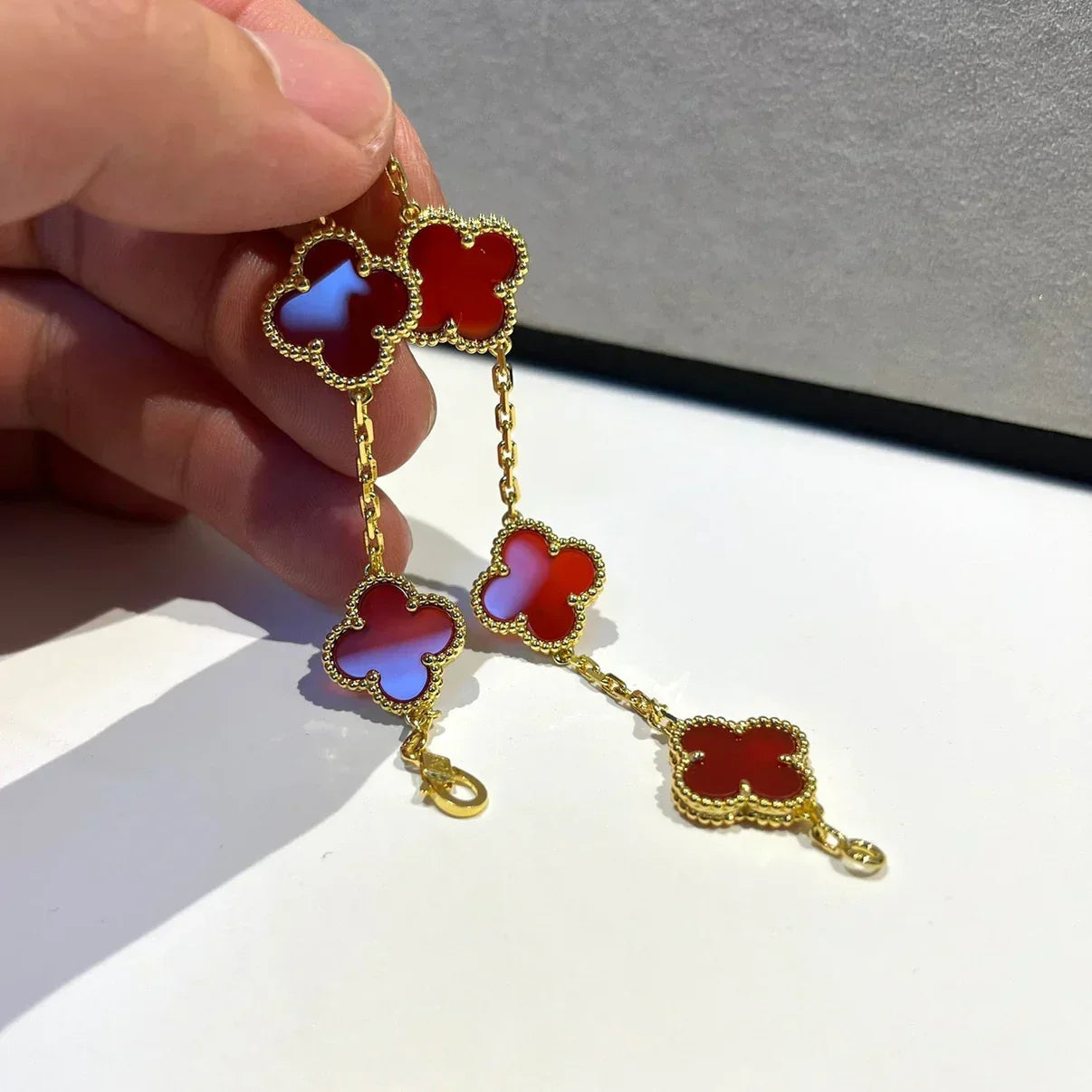 [Regal Gem] CLOVER 5 MOTIF RED CORNELIAN BRACELET COLLECTION
