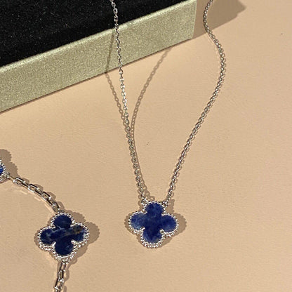 [Regal Gem]CLOVER 15MM PIETERSITE NECKLACE SILVER