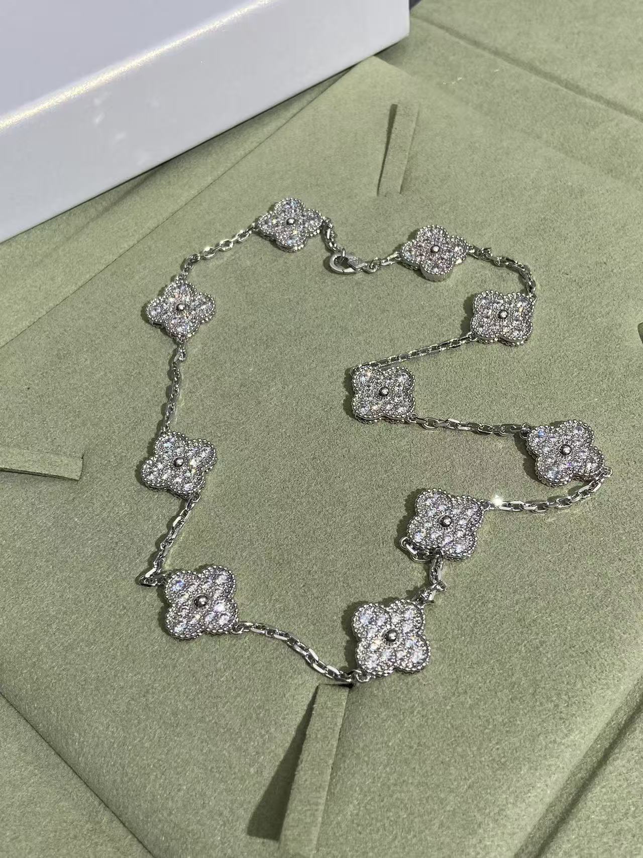 [Regal Gem Jewelry]CLOVER 10 MOTIFS  FULL DIAMOND NECKLACE