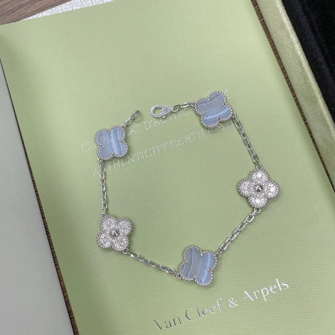 [Regal Gem] CLOVER 5 MOTIF PURPLE CHALCEDONY BRACELET COLLECTION