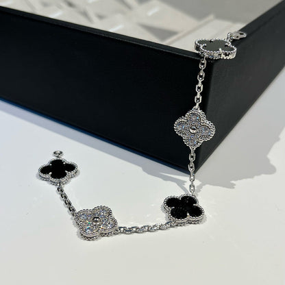 [Regal Gem] CLOVER 5 MOTIF ONYXS BRACELET COLLECTION