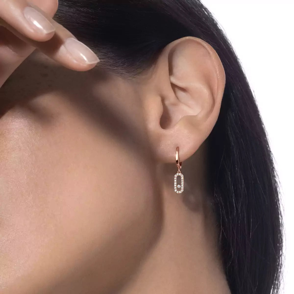 [Regal Gem]Move Uno Single Diamond Hoop Earring