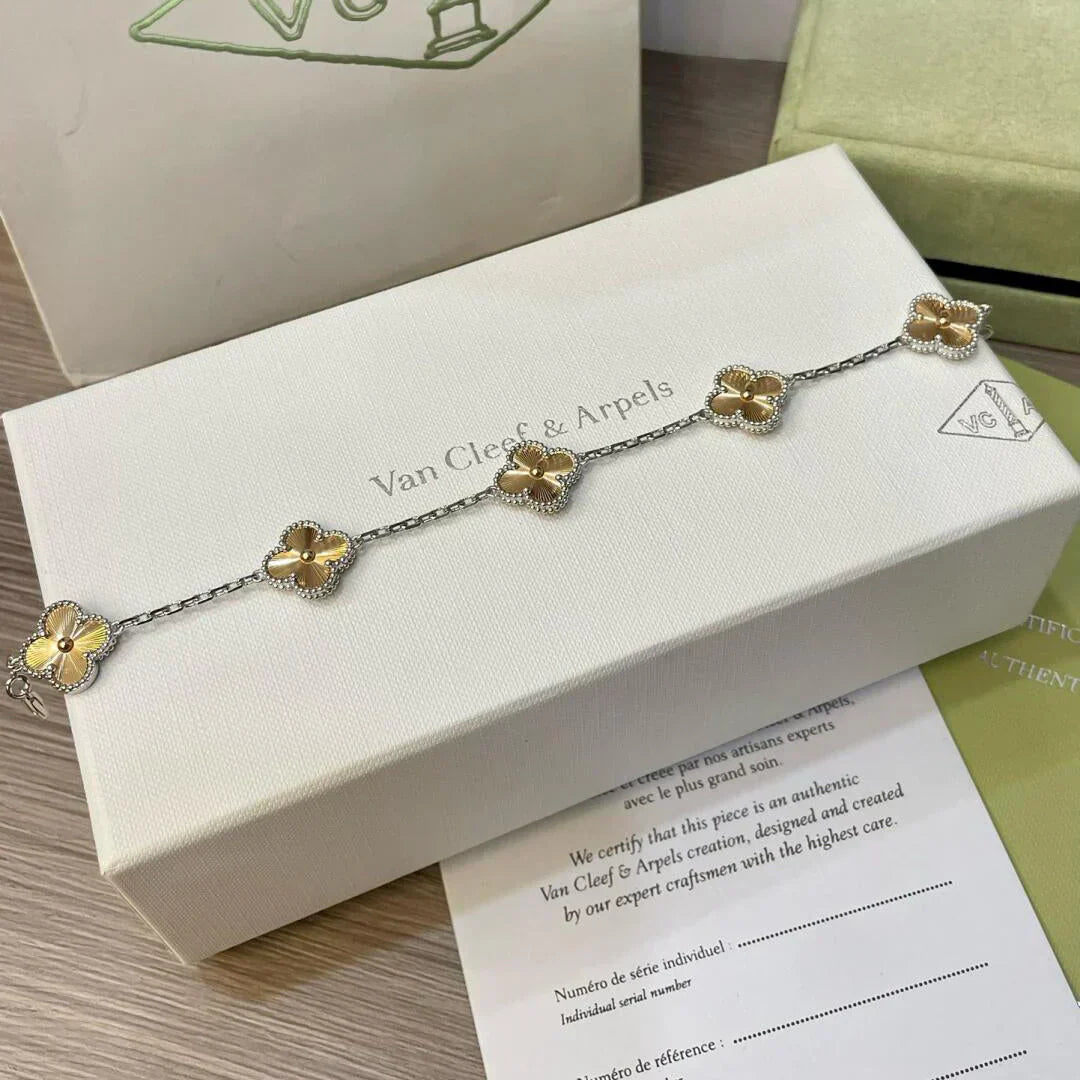 [Regal Gem] CLOVER 5 MOTIF LASER BRACELET COLLECTION