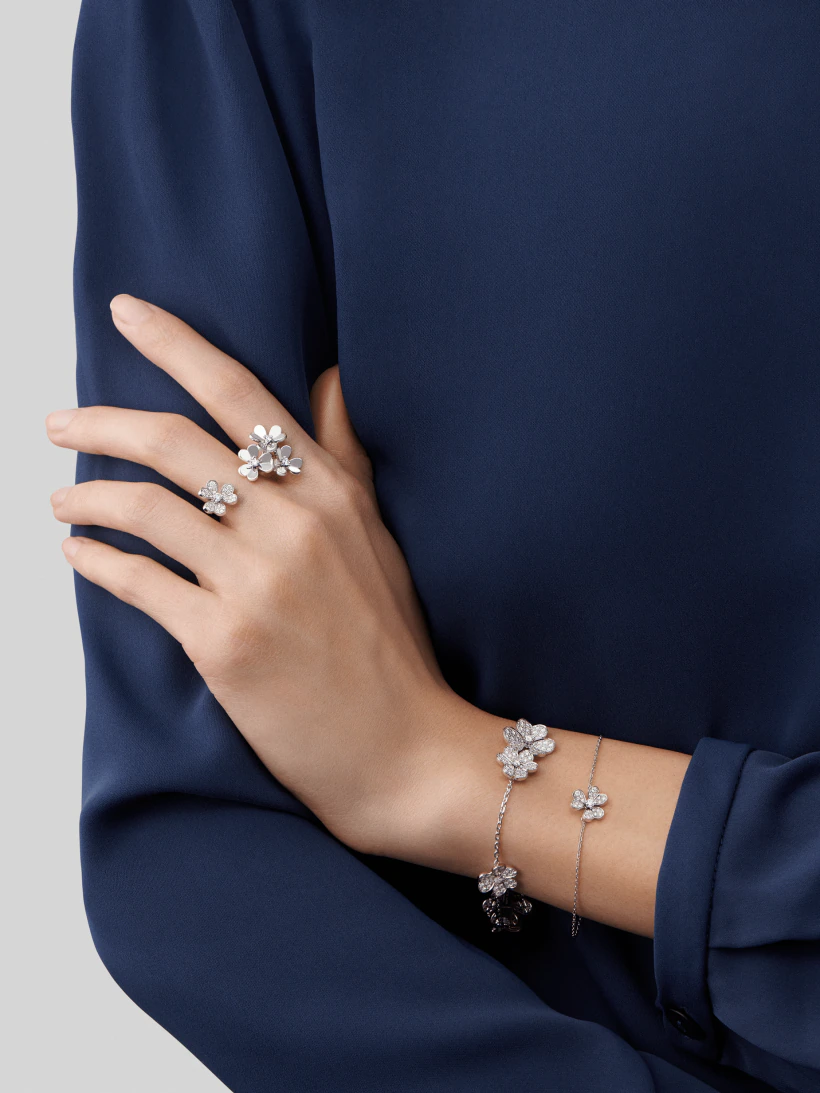 [Regal Gem]FRIVOLE SILVER FLOWER DIAMOND BRACELET