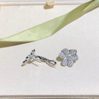 [Regal Gem]FRIVOLE SILVER FLOWER DIAMOND EARRINGS