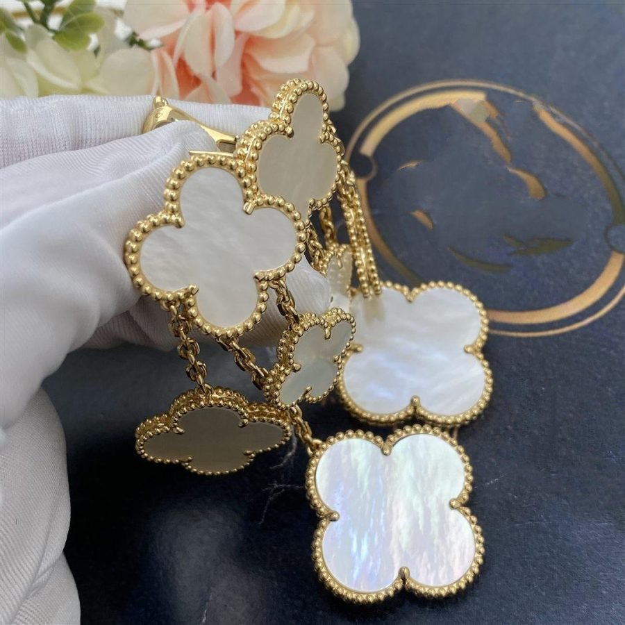 [Regal Gem]CLOVER EARRINGS WHITE MOP 4 MOTIFS GOLD