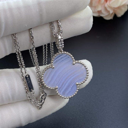[Regal Gem]CLOVER SILVER CHALCEDONY BIG CLOVER NECKLACE
