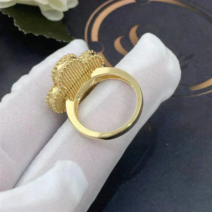 [Regal Gem]CLOVER WHITE MOP RING