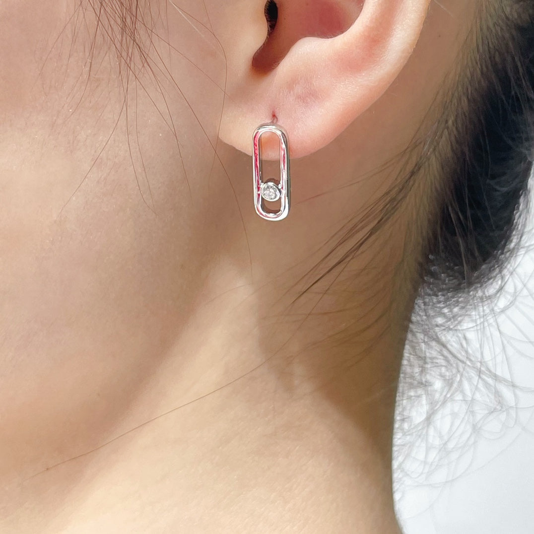 [Regal Gem]MOVE UNO SMALL 1 DIAMOND EARRINGS
