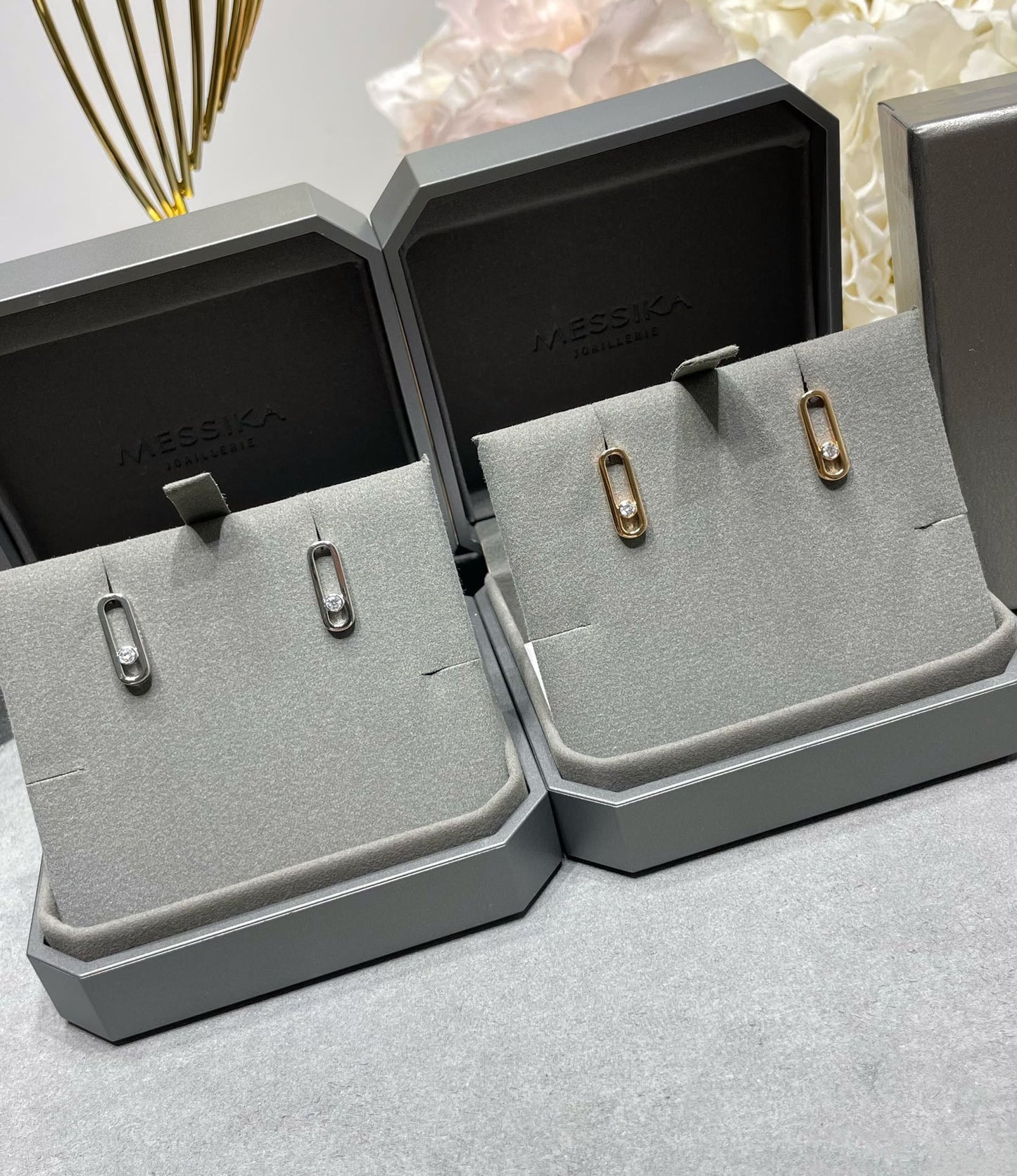 [Regal Gem]MOVE UNO SMALL 1 DIAMOND EARRINGS
