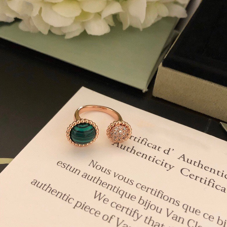 [Regal Gem]PERLEE COULEURS DIAMOND Regal Gem GOLD BETWEEN THE FINGER RING
