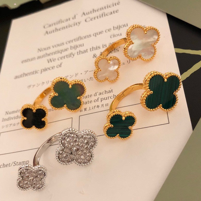 [Regal Gem]CLOVER BETWEEN THE FINGER RING