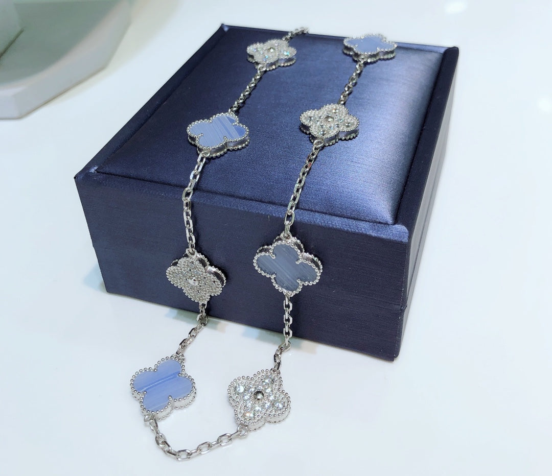 [Regal Gem]CLOVER 10 MOTIFS CHALCEDONY DIAMONDS SILVER NECKLACE