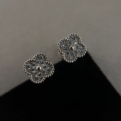 [Regal Gem]CLOVER MINI DIAMOND STUD EARRINGS